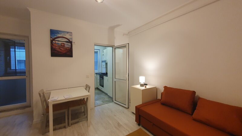 Militari Residence, gars. et 4/9, mobilat, utilata, centrala t, loc parcare